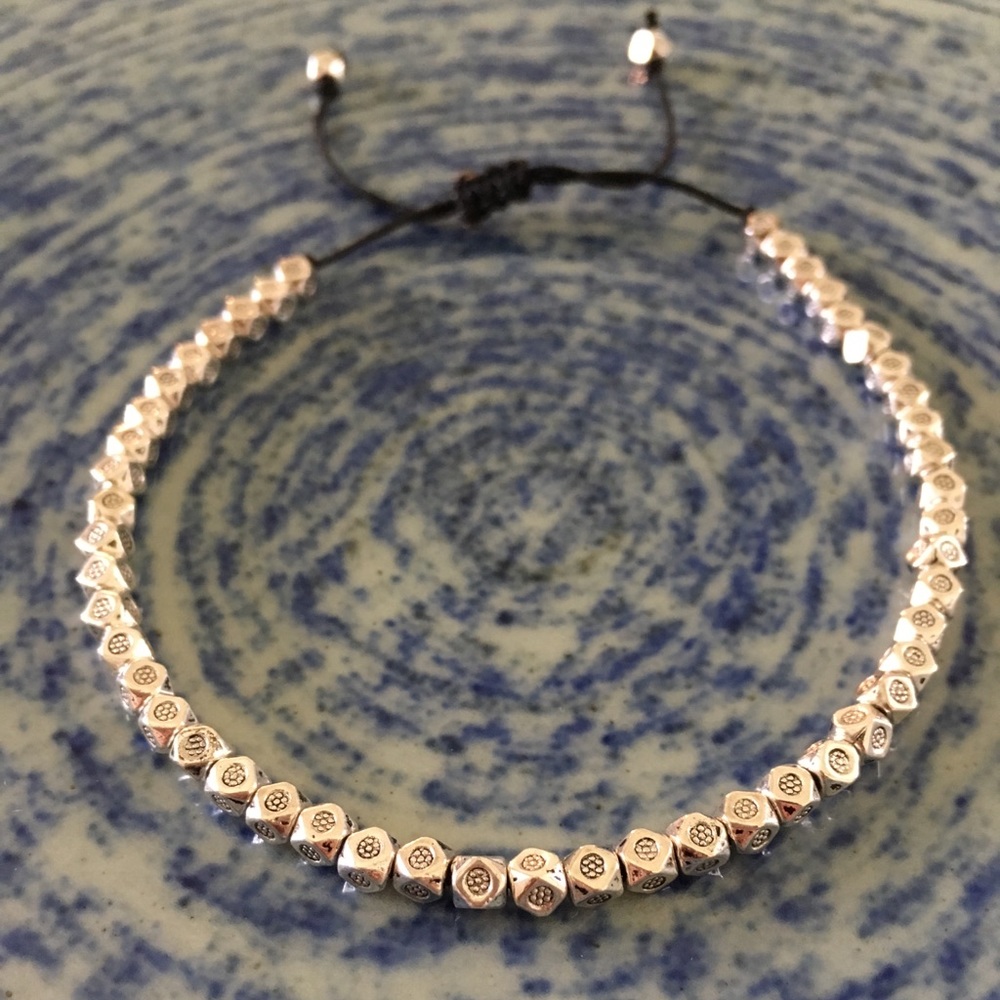 Minimalist yoga boho flower stamped beads bracelet